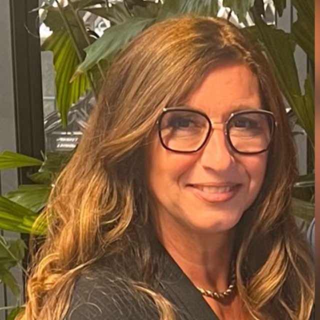 Carola Roth